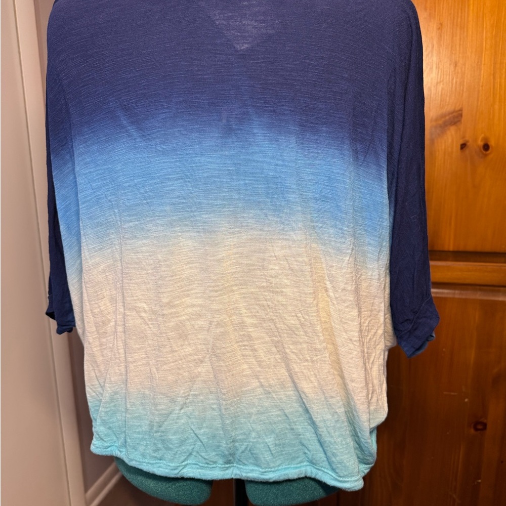 Young Fabulous & Broke oversized Ombre Blue draped/v-neck short sleeve